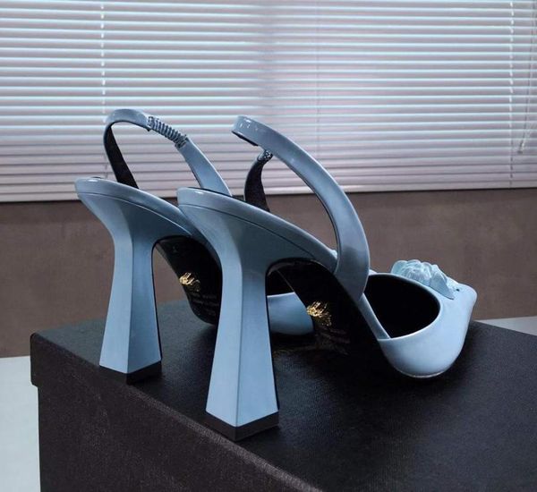 latest fashion pink patent leather highheeled shoes pointed pump 11cm dress dinner shoes sandals9960798, Black
latest fashion pink patent leather highheeled shoes pointed pump 11cm dress dinner shoes sandals9960798, Black