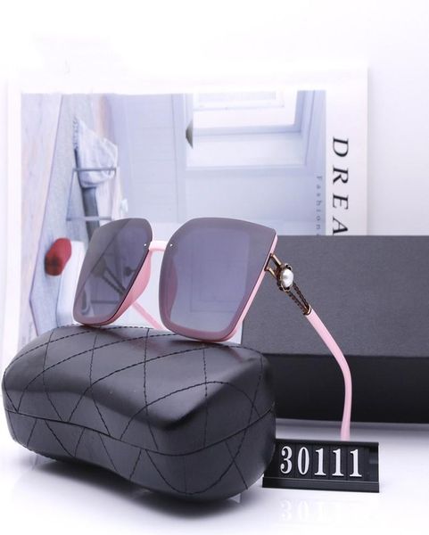 30111 fashion sunglasses with uv protection for women letter vintage cat eye frame popular come with case classic sung4365178, White;black
30111 fashion sunglasses with uv protection for women letter vintage cat eye frame popular come with case classic sung4365178, White;black