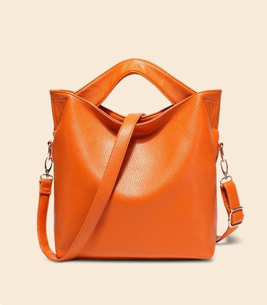white luxurys bagsnew wing commuting collar hand fashionable calfskin one shoulder messenger bag1880223
white luxurys bagsnew wing commuting collar hand fashionable calfskin one shoulder messenger bag1880223
