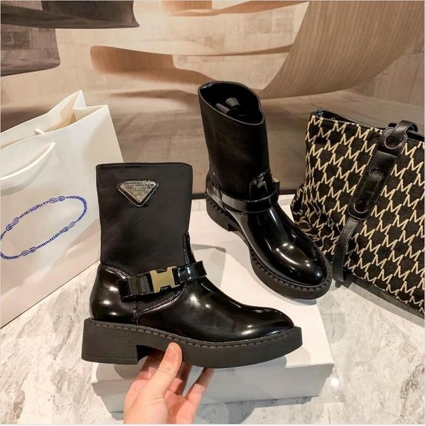 new autumn winter designer boots triangle logo for women's slip-on round flat toe ankle boats woman and men buckle motorcycle luxurious, Black
new autumn winter designer boots triangle logo for women's slip-on round flat toe ankle boats woman and men buckle motorcycle luxurious, Black