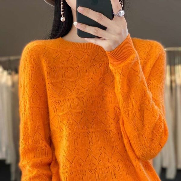 pure wool sweater round neck pullover womens spring and autumn loose all matching fashionable hollowed out base, White;black
pure wool sweater round neck pullover womens spring and autumn loose all matching fashionable hollowed out base, White;black