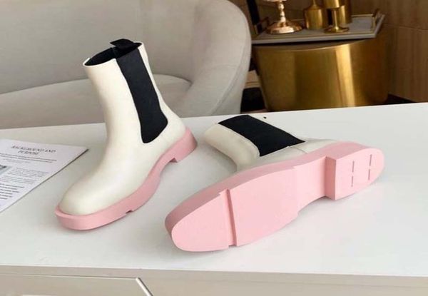 2021 sell well fashion women half boots genuine leather cotton fabric letters round head middle boot for cowboy boots home011 087076390, Black
2021 sell well fashion women half boots genuine leather cotton fabric letters round head middle boot for cowboy boots home011 087076390, Black