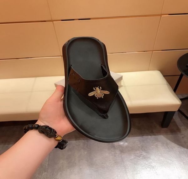 vintage bee mens designer flip flops fashion summer beach slippers for men letter print male design shoes1339835, Black
vintage bee mens designer flip flops fashion summer beach slippers for men letter print male design shoes1339835, Black