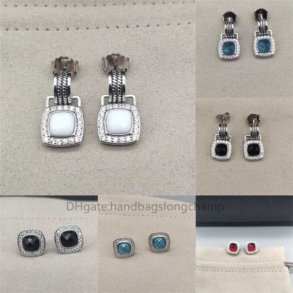 luxury women earrings elegantly set in black and small crystal zircon pendant earring fashion 925 sterling silver designer jewelry birthday, Golden;silver
luxury women earrings elegantly set in black and small crystal zircon pendant earring fashion 925 sterling silver designer jewelry birthday, Golden;silver