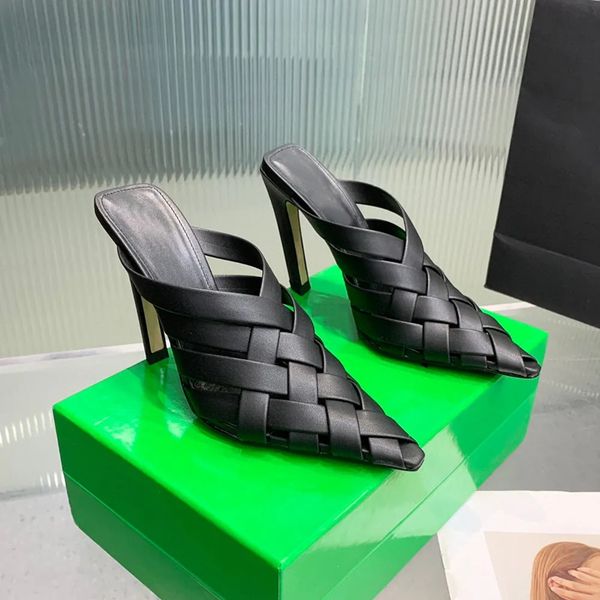 10mm stiletto heels muilezels slippers nude smooth leather braid tribute super high heel for party women luxury designer shoes sandal, Black
10mm stiletto heels muilezels slippers nude smooth leather braid tribute super high heel for party women luxury designer shoes sandal, Black