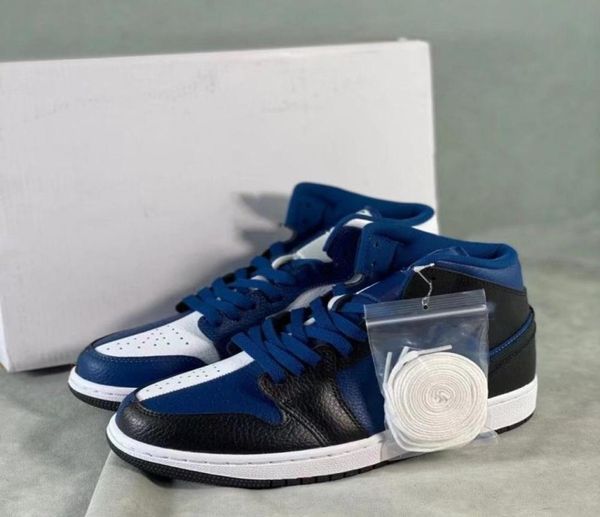 basketball shoes wmns 1s mid se split french blue 1 mid homage invert sneakers trainer with box size us55122656370
basketball shoes wmns 1s mid se split french blue 1 mid homage invert sneakers trainer with box size us55122656370