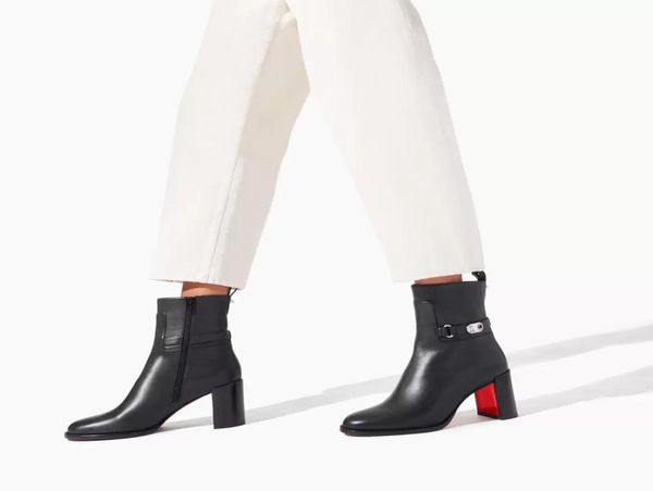luxury elegant women ankle boots s lock booty 70mm bootes refined calfskin matte leather designer pointed bootis wedding party lady short bo, Black
luxury elegant women ankle boots s lock booty 70mm bootes refined calfskin matte leather designer pointed bootis wedding party lady short bo, Black