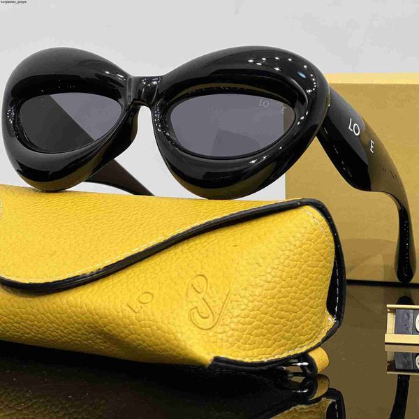 luxury designer sunglasses for women man uv protection glasses letter casual eyeglasses with box very good, White;black
luxury designer sunglasses for women man uv protection glasses letter casual eyeglasses with box very good, White;black