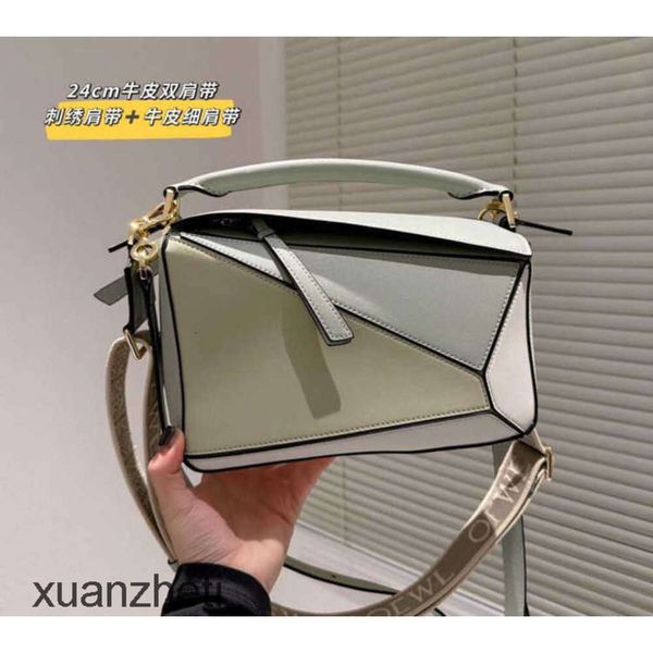 puzzles anagram loewsbag bag women straps 2023 designer bags spliced two color-blocking embroidery wide shoulder high cap eo59
puzzles anagram loewsbag bag women straps 2023 designer bags spliced two color-blocking embroidery wide shoulder high cap eo59