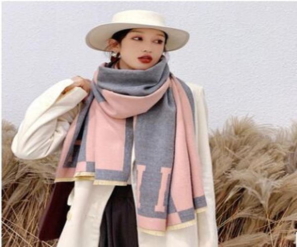 2021 luxury winter scarf pashmina for designers warm scarfs fashion classic women imitate cashmere wool long shawl wrap 65190cm9435055, Blue;gray
2021 luxury winter scarf pashmina for designers warm scarfs fashion classic women imitate cashmere wool long shawl wrap 65190cm9435055, Blue;gray