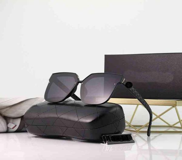 fashion big frame sunglass new trendy style square frame oval lens sun glass digned channel sunglass9170092, White;black
fashion big frame sunglass new trendy style square frame oval lens sun glass digned channel sunglass9170092, White;black