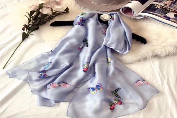 202 1 springsummer new silk scarves ladies fashion allaround scarves sunscreen beach towels office air conditioner room shawl8139194, Blue;gray
202 1 springsummer new silk scarves ladies fashion allaround scarves sunscreen beach towels office air conditioner room shawl8139194, Blue;gray