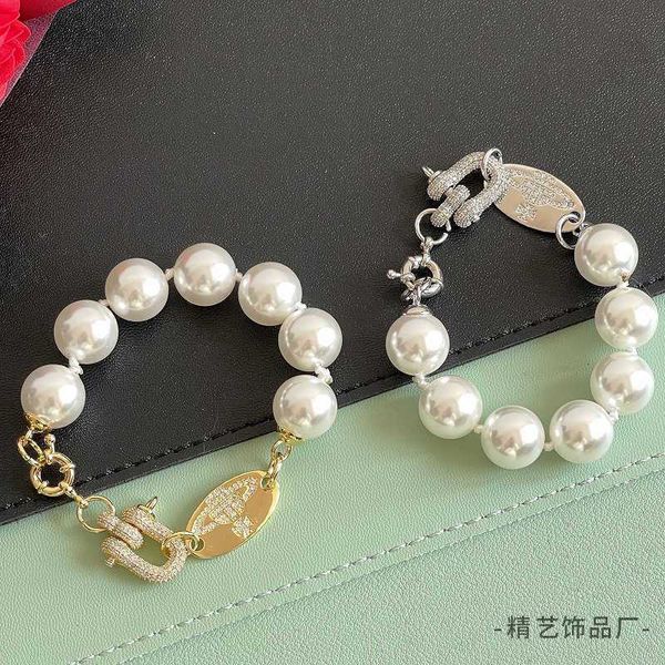 2023 new western empress dowager vivian korean style pearl bracelet female brass handwear high edition, Black
2023 new western empress dowager vivian korean style pearl bracelet female brass handwear high edition, Black