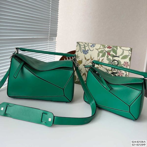 women loeweei luxury bag geometric bag women's underarm green handbag fashion one shoulder fashion shoulder bags
women loeweei luxury bag geometric bag women's underarm green handbag fashion one shoulder fashion shoulder bags