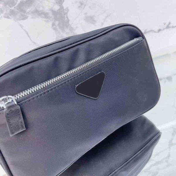 pbag triangle evening bags luxury women toilet large capacity makeup beauty travel storage wash hand 220809
pbag triangle evening bags luxury women toilet large capacity makeup beauty travel storage wash hand 220809