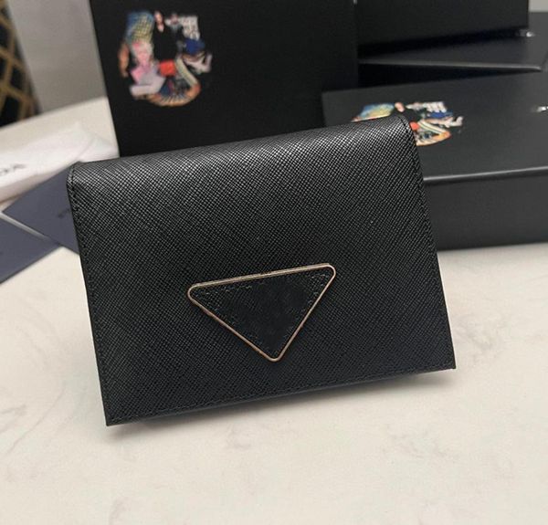 vintage ladies bag short wallet leather fashion designer triangle logo multifunctional card holder mini clutch4899012, Brown;gray
vintage ladies bag short wallet leather fashion designer triangle logo multifunctional card holder mini clutch4899012, Brown;gray