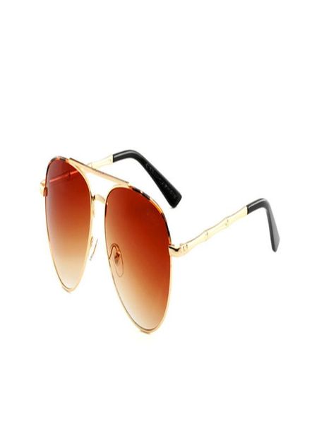 2021 new brand men039s and women039s pilot sunglasses uv400 set designer glasses metal frame polarizing lenses3903368, White;black
2021 new brand men039s and women039s pilot sunglasses uv400 set designer glasses metal frame polarizing lenses3903368, White;black