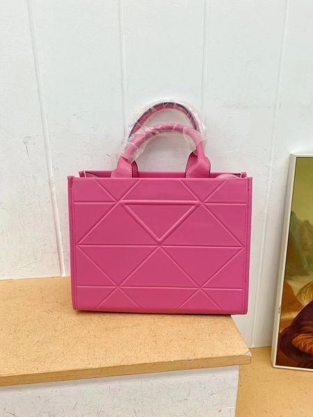 large capacity luxury brand crossbody bag, women's shoulder bag, diamond plaid handbag purse, shopping fashion, high-end handbags, clas
large capacity luxury brand crossbody bag, women's shoulder bag, diamond plaid handbag purse, shopping fashion, high-end handbags, clas