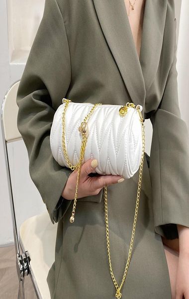 popular red chain female bag messenger new trendy niche wild ins 2021 fashion summer cylinder net jmtwu1435995
popular red chain female bag messenger new trendy niche wild ins 2021 fashion summer cylinder net jmtwu1435995