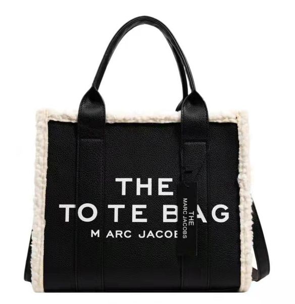 dupe women039s shopping bags messenger handbag luxury bag designer bag embroidery decoration letter decorations no box 20231495204
dupe women039s shopping bags messenger handbag luxury bag designer bag embroidery decoration letter decorations no box 20231495204