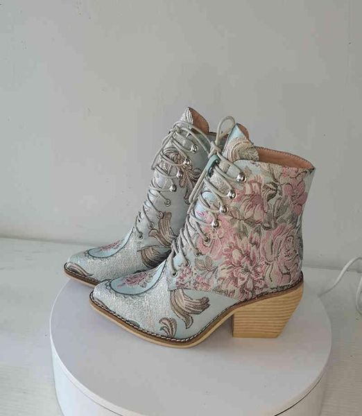 designerboots women ankle boots plus size women shoes chinese style embroidered flowers blue fortune flower9897274, Black
designerboots women ankle boots plus size women shoes chinese style embroidered flowers blue fortune flower9897274, Black