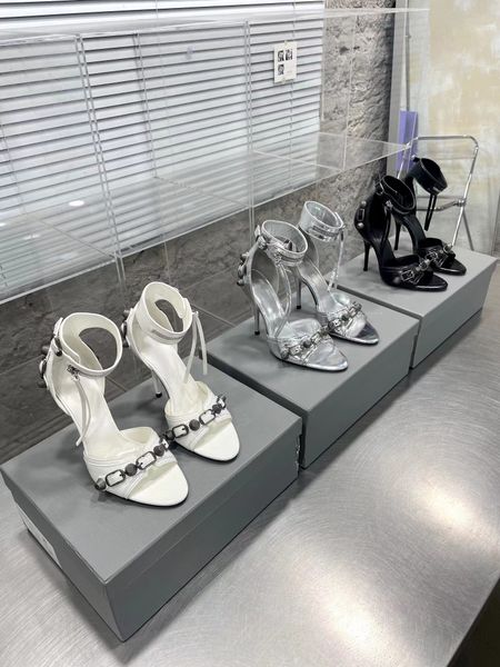 cagole women sandal luxury designer metal nail le cagoe locomotive paris wind rivet fish beak roman style sandals fashion leather high heel, Black
cagole women sandal luxury designer metal nail le cagoe locomotive paris wind rivet fish beak roman style sandals fashion leather high heel, Black