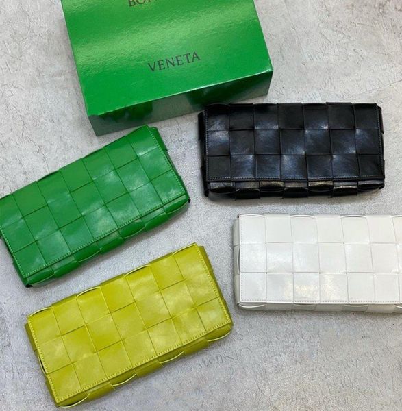 2021 luxury shoulder cassette check bags women fashion messenger bag leisure temperament pleated plaid woven cow leather designer 2889786
2021 luxury shoulder cassette check bags women fashion messenger bag leisure temperament pleated plaid woven cow leather designer 2889786