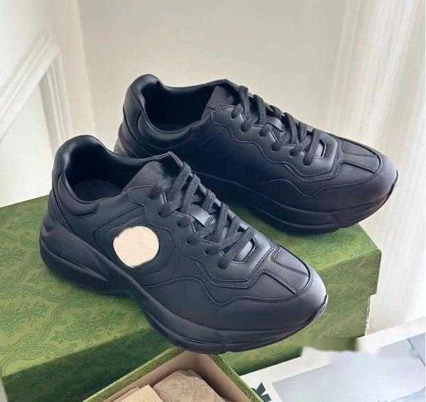 sneakers shoes women men cut-out rubber sole black white party dress runner casual walking 35-46
sneakers shoes women men cut-out rubber sole black white party dress runner casual walking 35-46