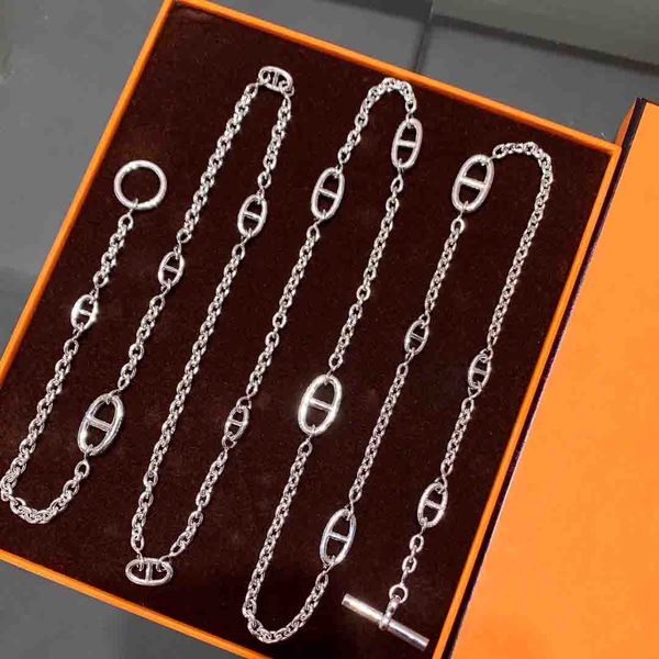 2023 luxury quality charm sweater chain pendant necklace in 120cm have box stamp bag accessory ps7588b, Golden
2023 luxury quality charm sweater chain pendant necklace in 120cm have box stamp bag accessory ps7588b, Golden