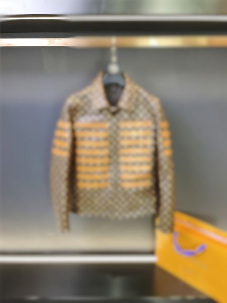 22fw early autumn real leather italy pairs men's purple jackets jeans letter printed couple casual street outdoor men women l0905, Black;brown
22fw early autumn real leather italy pairs men's purple jackets jeans letter printed couple casual street outdoor men women l0905, Black;brown