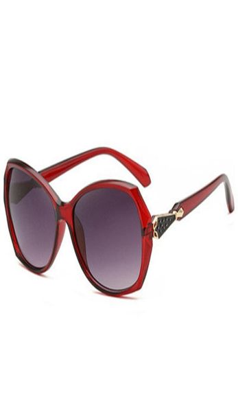trendy outdoor sunglasses antiultraviolet a musthave for elegant ladies in daily travel so that the line of sight is clearer2766502, White;black
trendy outdoor sunglasses antiultraviolet a musthave for elegant ladies in daily travel so that the line of sight is clearer2766502, White;black