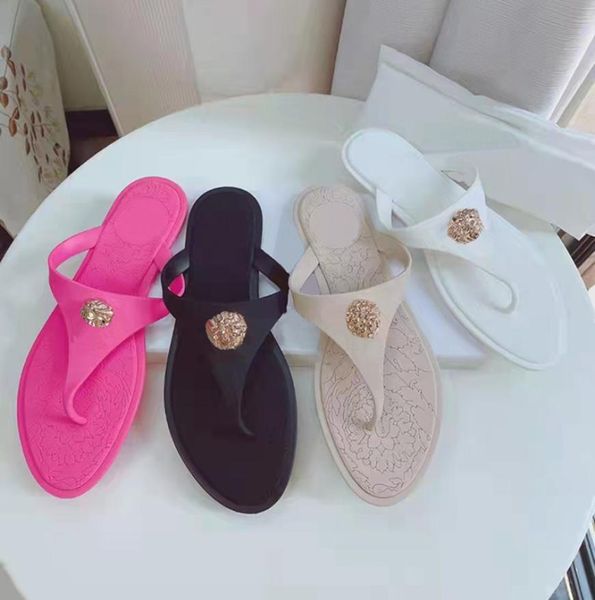 2022 women slippers designer flat sandals brand jelly slides classic beach flip flops fashion metal decoration printing sole shoe 7301922, Black
2022 women slippers designer flat sandals brand jelly slides classic beach flip flops fashion metal decoration printing sole shoe 7301922, Black