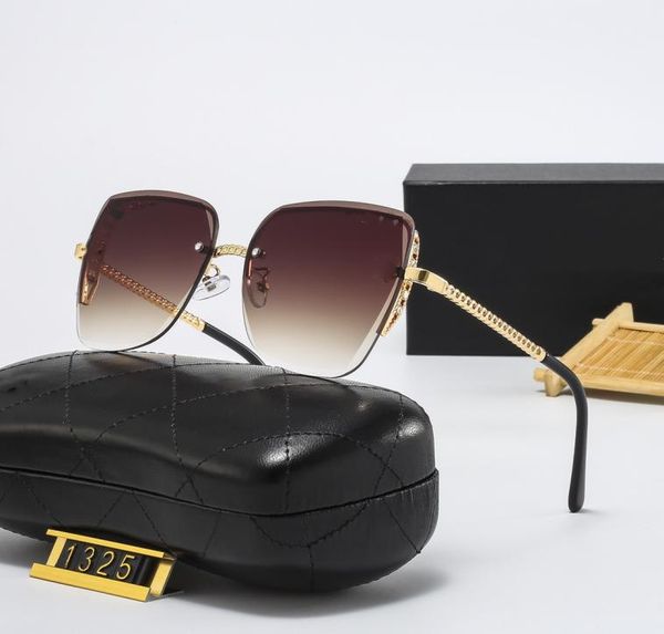 fashion designer sunglasses brand polarized lens sun glasses eyewear for women eyeglasses metal frame 1325 with box c5878421, White;black
fashion designer sunglasses brand polarized lens sun glasses eyewear for women eyeglasses metal frame 1325 with box c5878421, White;black