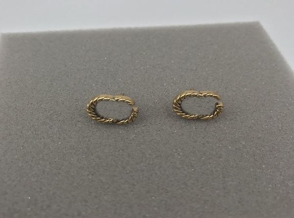 classic snake double letter earrings charm versatile golden silver studs s925 silver needle eardrop with gift box2758922
classic snake double letter earrings charm versatile golden silver studs s925 silver needle eardrop with gift box2758922