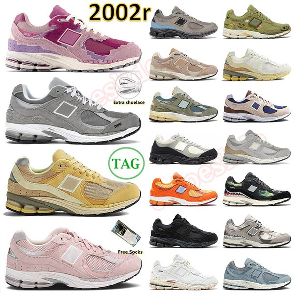 mens 2002r sneakers new running shoes 2002r b2002r protection pack pink invincible cherry phantom sea salt rain cloud olive black trainers m
mens 2002r sneakers new running shoes 2002r b2002r protection pack pink invincible cherry phantom sea salt rain cloud olive black trainers m