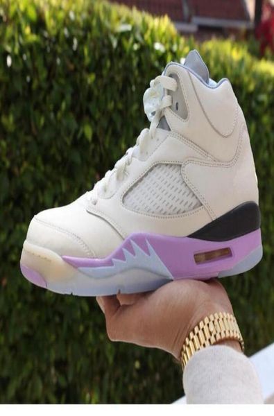 5 we the s men outdoor shoes 5s white purple orange blue university basketball sports sneakers with box5738707
5 we the s men outdoor shoes 5s white purple orange blue university basketball sports sneakers with box5738707
