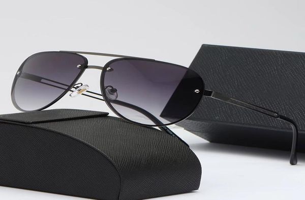 new vintage gold frame grey gradient sunglasses mens womens retro vintage sun glasses outdoor driving uv400 with box3009420, White;black
new vintage gold frame grey gradient sunglasses mens womens retro vintage sun glasses outdoor driving uv400 with box3009420, White;black