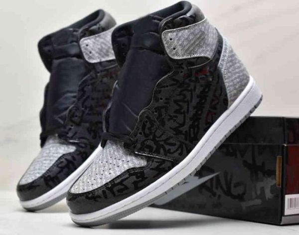 1 high og rebellionaire mens basketball shoes womens 1s black whiteparticle grey outdoor sports sneakers 555088 with original box1673602
1 high og rebellionaire mens basketball shoes womens 1s black whiteparticle grey outdoor sports sneakers 555088 with original box1673602