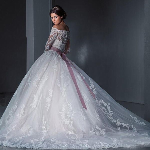 2023 plus size white wedding dresses long sleeves lace applique tulle gothic wedding bridal gown vestido de novia wed dress sweep train orga
2023 plus size white wedding dresses long sleeves lace applique tulle gothic wedding bridal gown vestido de novia wed dress sweep train orga