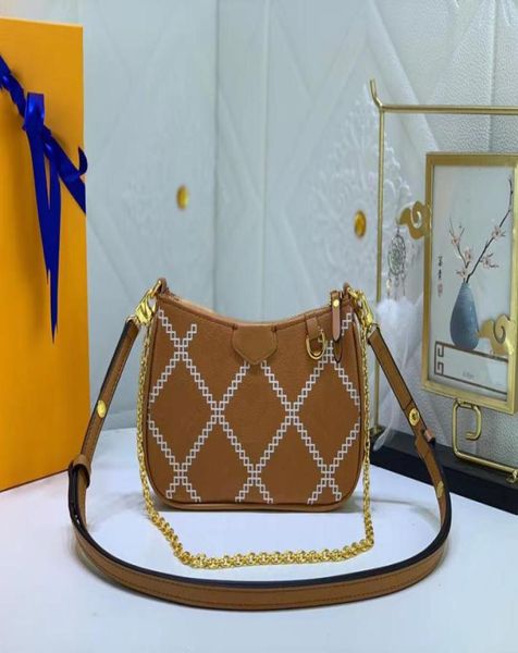 fashion mini bag chain crossbody short leather shoulder strap simple pouch shoulder strap luxury designer bag 810667329518, Red;black
fashion mini bag chain crossbody short leather shoulder strap simple pouch shoulder strap luxury designer bag 810667329518, Red;black