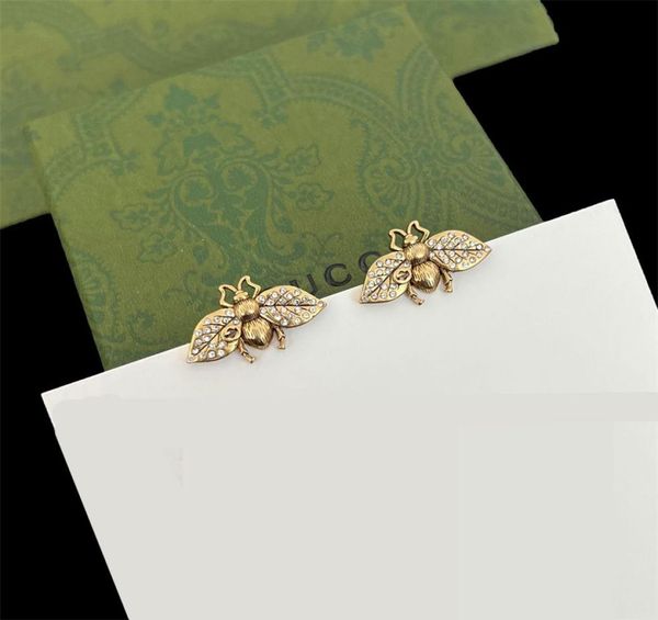 luxury bee stud earrings charm necklace classic pendant womens designer bracelet fashion bangle jewelry valentine038468641, Golden;silver
luxury bee stud earrings charm necklace classic pendant womens designer bracelet fashion bangle jewelry valentine038468641, Golden;silver