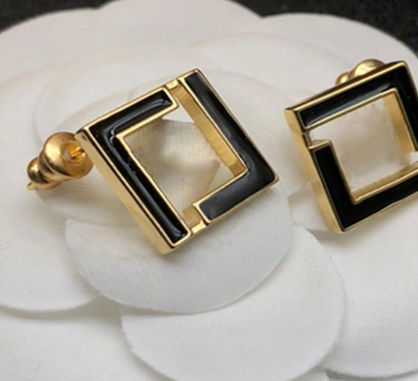 earrings jewelry womens black designer earring ear studs letter fashion square luxurys golden brand silver needle weote6370009, Golden;silver
earrings jewelry womens black designer earring ear studs letter fashion square luxurys golden brand silver needle weote6370009, Golden;silver