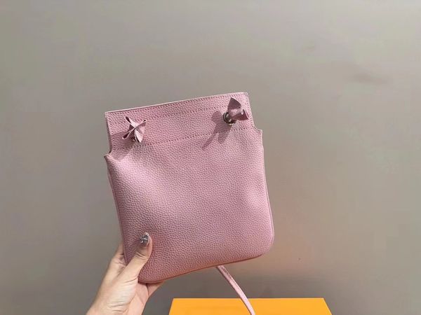 designer bag shoulder bag original luxurys designers bags mini handbags pochette accessories crossbody wallet womens purses card holder mess
designer bag shoulder bag original luxurys designers bags mini handbags pochette accessories crossbody wallet womens purses card holder mess