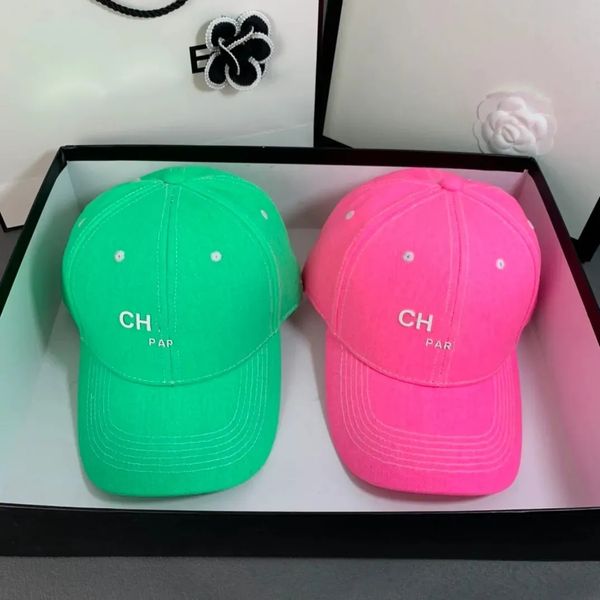 2023 summer designer hat high-quality fashion duck tongue new denim alphabet luxury women's ball hat brand men's and women's, Blue;gray
2023 summer designer hat high-quality fashion duck tongue new denim alphabet luxury women's ball hat brand men's and women's, Blue;gray