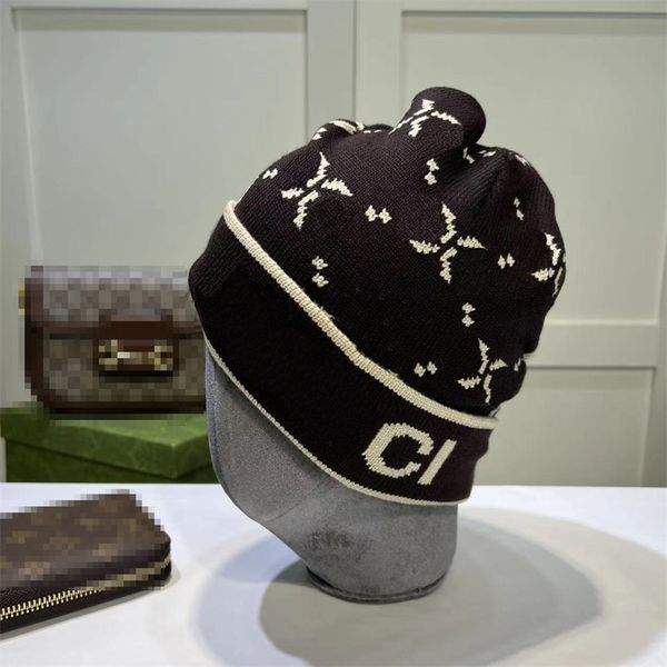 Designers Beanie Cashmere Knitted Hat Women Men Skull Cap Fashion Winter Hats Luxury Baseball Caps Designer Beanies 4 Color
Designers Beanie Cashmere Knitted Hat Women Men Skull Cap Fashion Winter Hats Luxury Baseball Caps Designer Beanies 4 Color