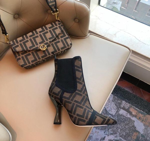 brown colibri highheeled ankle chelsea boots lacquered heel pointed toes mesh pullon leather outsole booties for women luxury de1054905, Black
brown colibri highheeled ankle chelsea boots lacquered heel pointed toes mesh pullon leather outsole booties for women luxury de1054905, Black