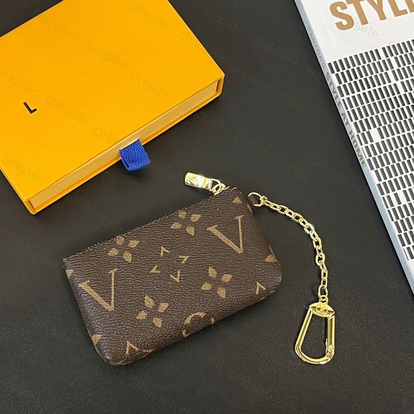 classic portable keychain wallet zipper key holder designer coin purse niche key pouch card case cartoon pattern multi-style ing, Red;blue
classic portable keychain wallet zipper key holder designer coin purse niche key pouch card case cartoon pattern multi-style ing, Red;blue