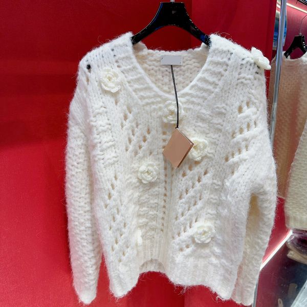 women's sweate european fashion brand white hooked flower hollow sweater, White;black
women's sweate european fashion brand white hooked flower hollow sweater, White;black