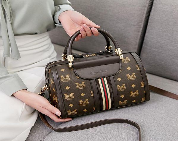 mkf allmatch bag printing messenger capacity fashion female large new spring and summer pillow retro boston 2021 smvil3987630
mkf allmatch bag printing messenger capacity fashion female large new spring and summer pillow retro boston 2021 smvil3987630