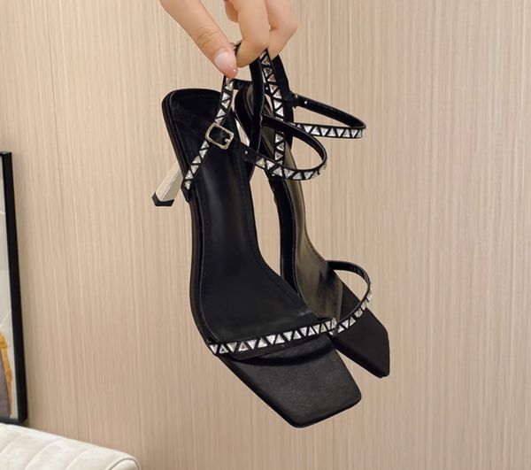 water diamond slim sandals summer new style small fresh temperament high heels slim heels women's shoes size 34-40, Black
water diamond slim sandals summer new style small fresh temperament high heels slim heels women's shoes size 34-40, Black